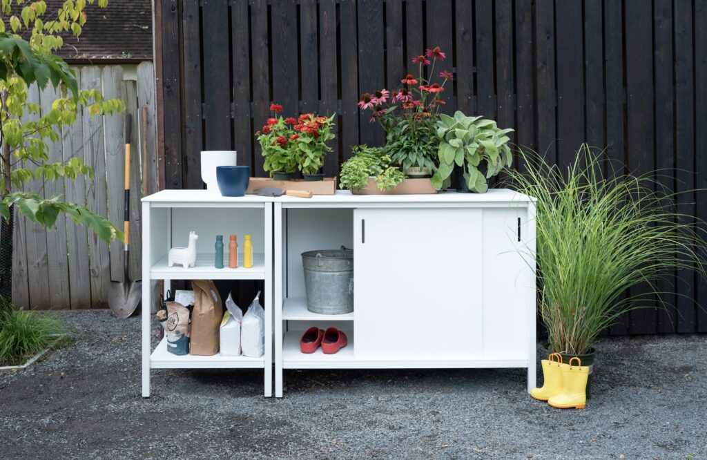 A La Carte as an modular storage system for gardening